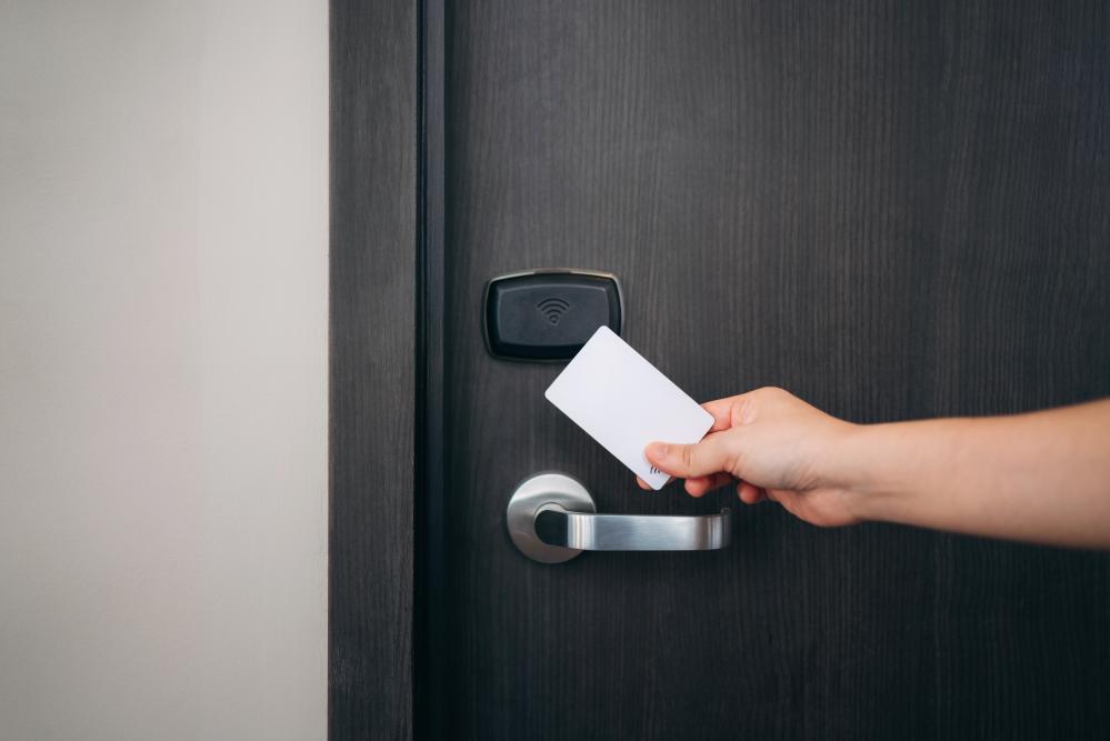 Benefits of Adopting Smart Locks in Hotels