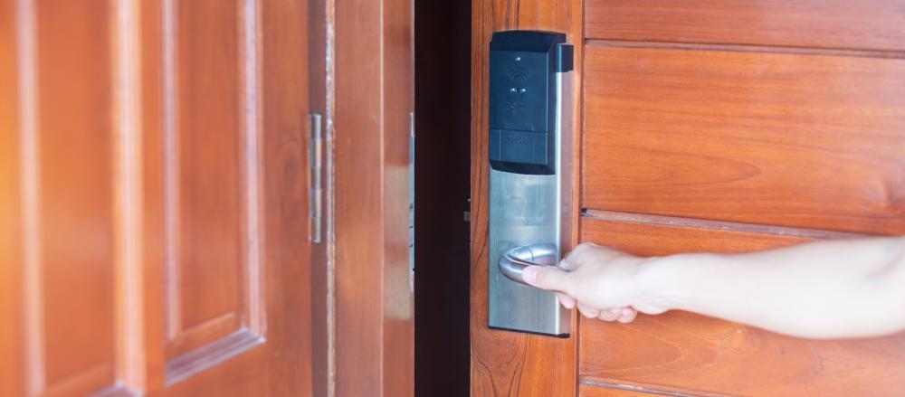 Security and Connectivity in Modern Smart Locks