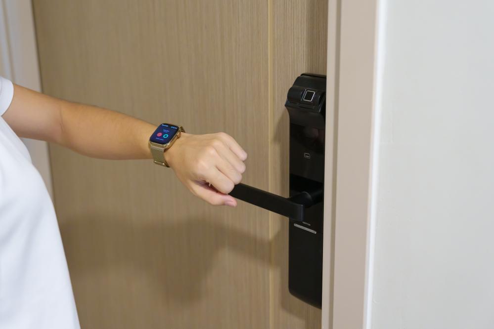 Benefits of a Smart Lock System in Hotels