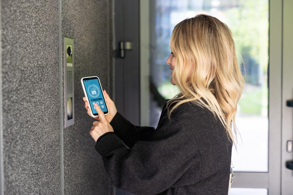 Why DUSAW Leads in the Smart Lock Revolution