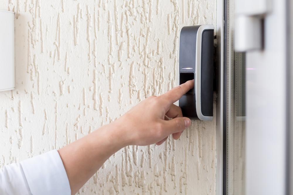 Evaluating the Security Features of Top Electronic Door Locks
