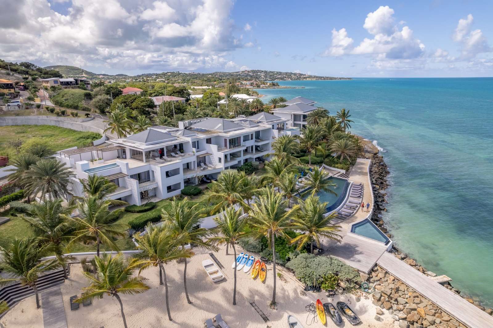 Hodges Bay Resort hero