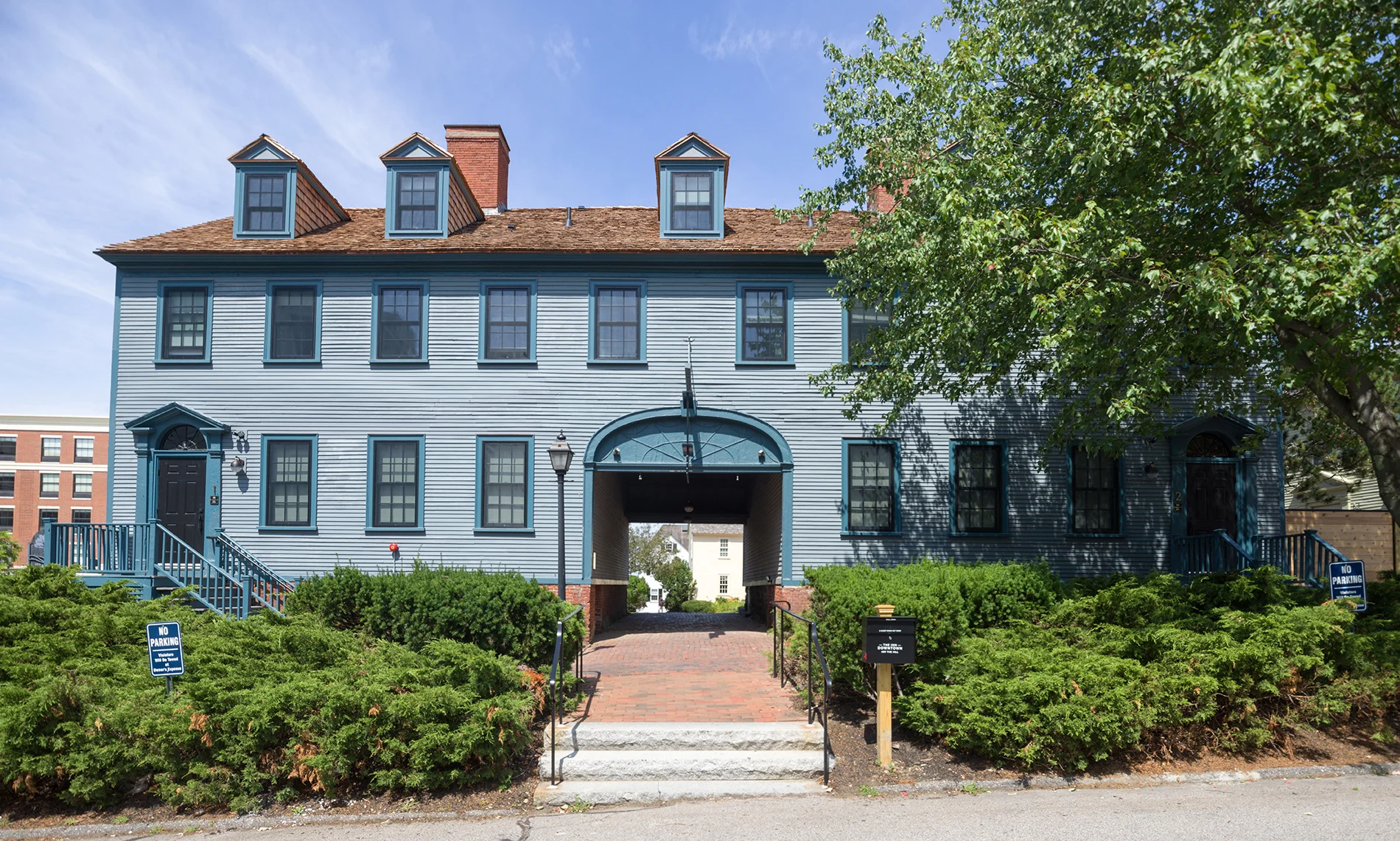 The Inn at Downtown hero