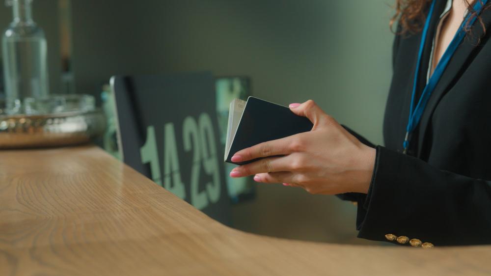 Choosing From Hotel Key Card Systems